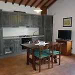 Podere Le Grotte Casa rural
